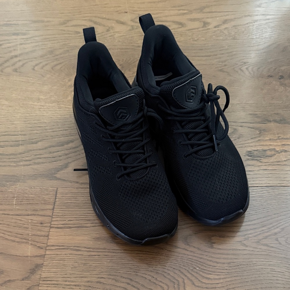 Black Athletic Men's Shoes